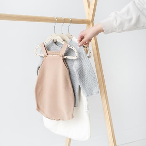 3 Sprouts Velvet Baby Hangers, Non Slip Slim, Double Dot Beige, 30 Pack - Image 4