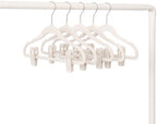 3 Sprouts Velvet Baby Hangers, Non Slip Slim, Cream, 30 Pack with 10 Clips - Image 4