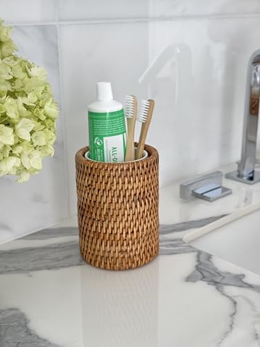 KOUBOO La Jolla Rattan Bathroom Tumbler and Toothbrush Holder (10fl.oz.), Honey-Brown - Image 2