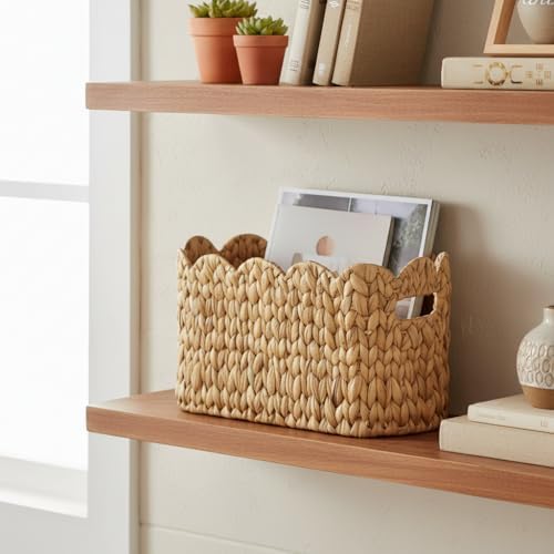 Coeusy Toilet Paper Basket, Scalloped Wicker Basket for Bathroom Organizer - Image 5