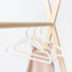 3 Sprouts Velvet Baby Hangers, Non Slip Slim, Cream/Gray/Hazelnut, 30 Pack - Image 6