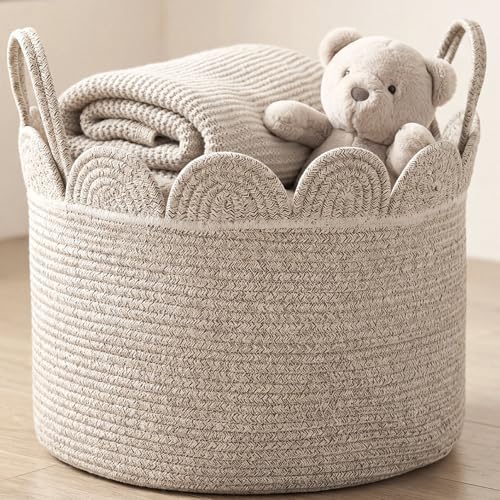 LemonRoad Round Woven Basket Brown Variegated, 16" L X 16" W X 14" H by Unknown