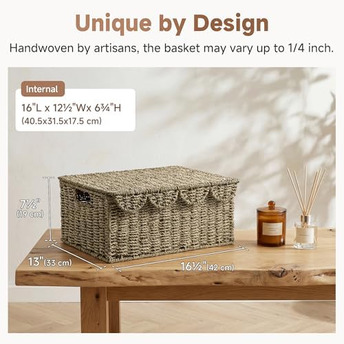StorageWorks Scalloped Wicker Basket with Lid, Seagrass Storage Baskets - Image 2